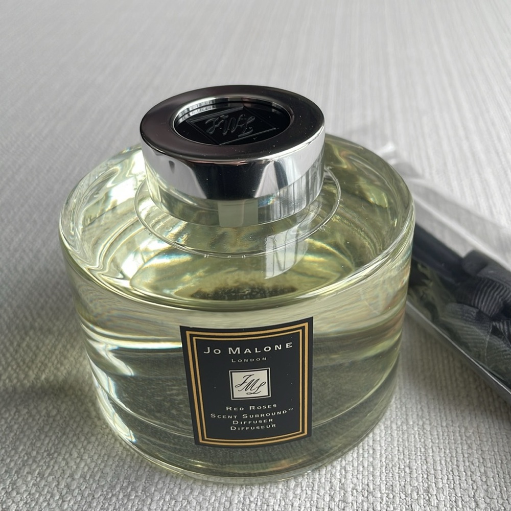 Jo Malone RED ROSES scent surround diffuser - Picture 3 of 11
